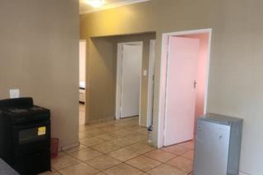 3 Bedroom Apartment / Flat to Rent in Die Heuwel-6