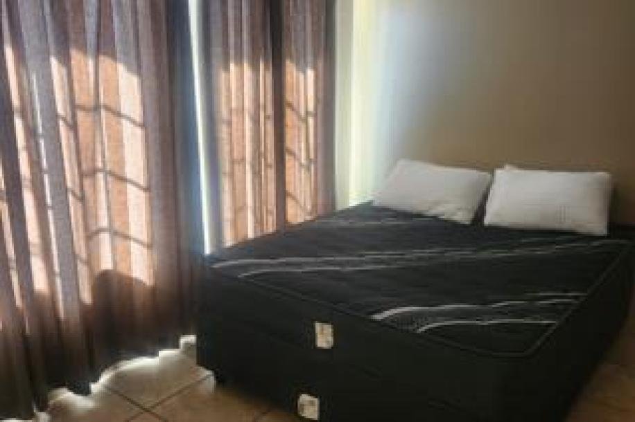 3 Bedroom Apartment / Flat to Rent in Die Heuwel-7
