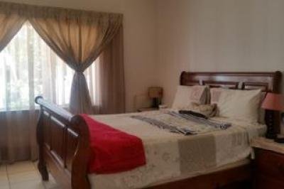 3 Bedroom House to Rent in Ferndale