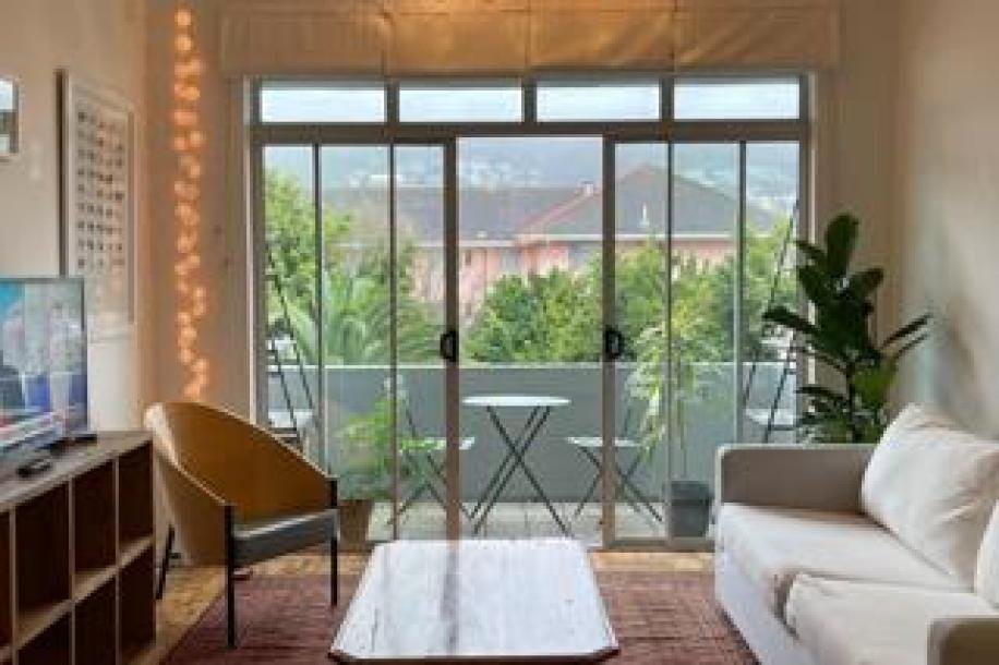 1 Bedroom Apartment / Flat to Rent in Gardens-13