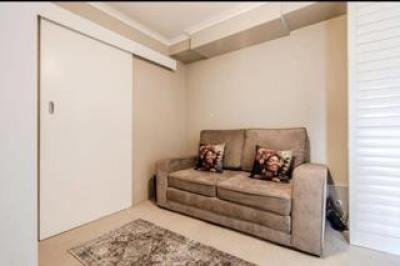 2 Bedroom Apartment / Flat to Rent in Gardens