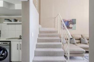 2 Bedroom Apartment / Flat to Rent in Gardens