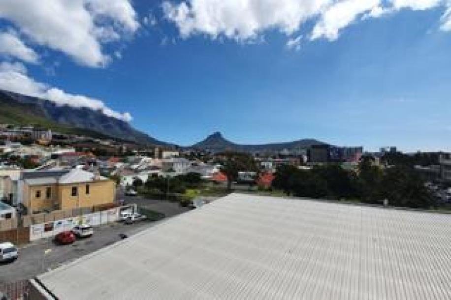 2 Bedroom Apartment / Flat to Rent in Woodstock-7
