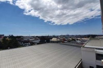 2 Bedroom Apartment / Flat to Rent in Woodstock