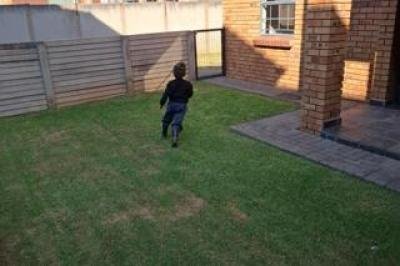 2 Bedroom Apartment / Flat to Rent in Kibler Park