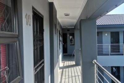 1 Bedroom Apartment / Flat to Rent in Kwamashu