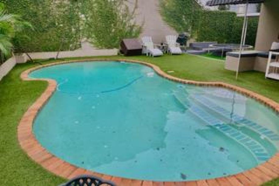 4 Bedroom House for Sale in Morningside-7