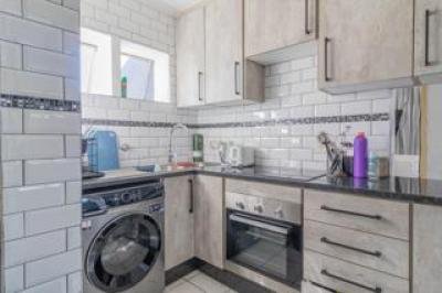 3 Bedroom Townhouse for Sale in Mulbarton