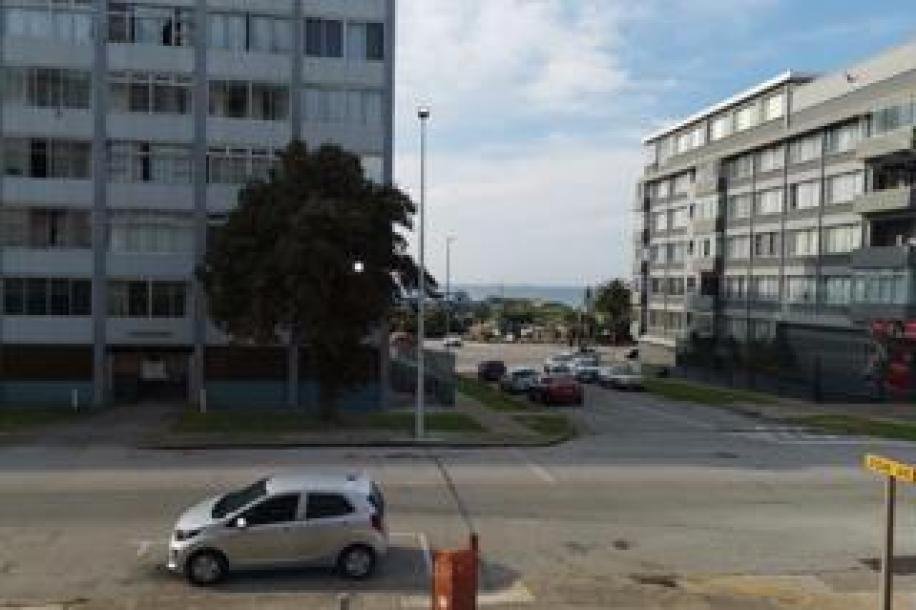 2 Bedroom Apartment / Flat for Sale in Humewood-2