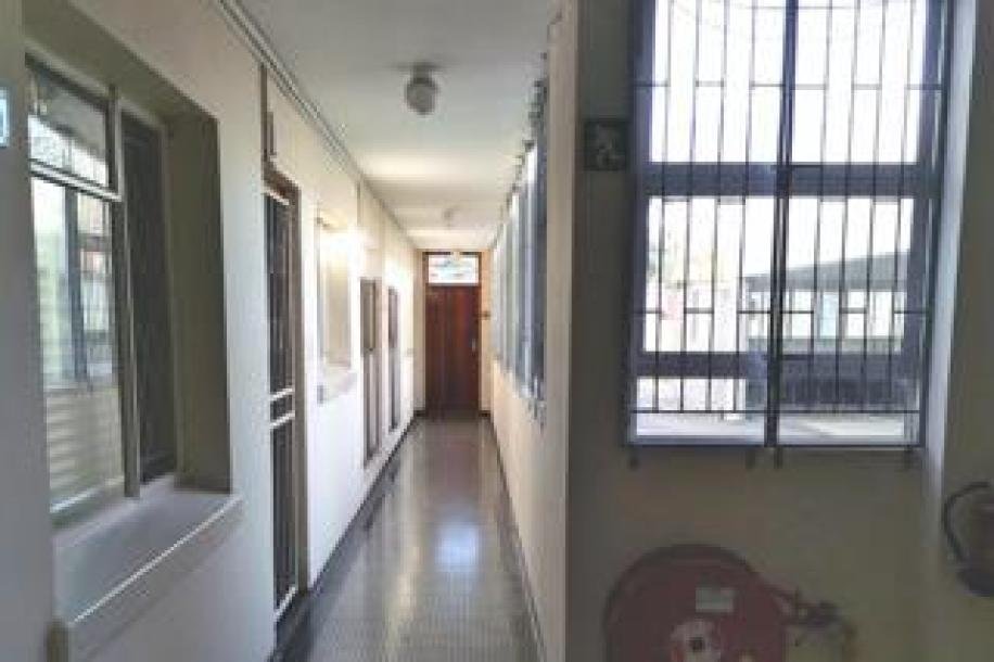 2 Bedroom Apartment / Flat for Sale in Humewood-4