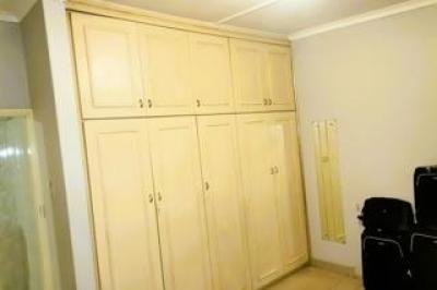 3 Bedroom Townhouse for Sale in Newlands West