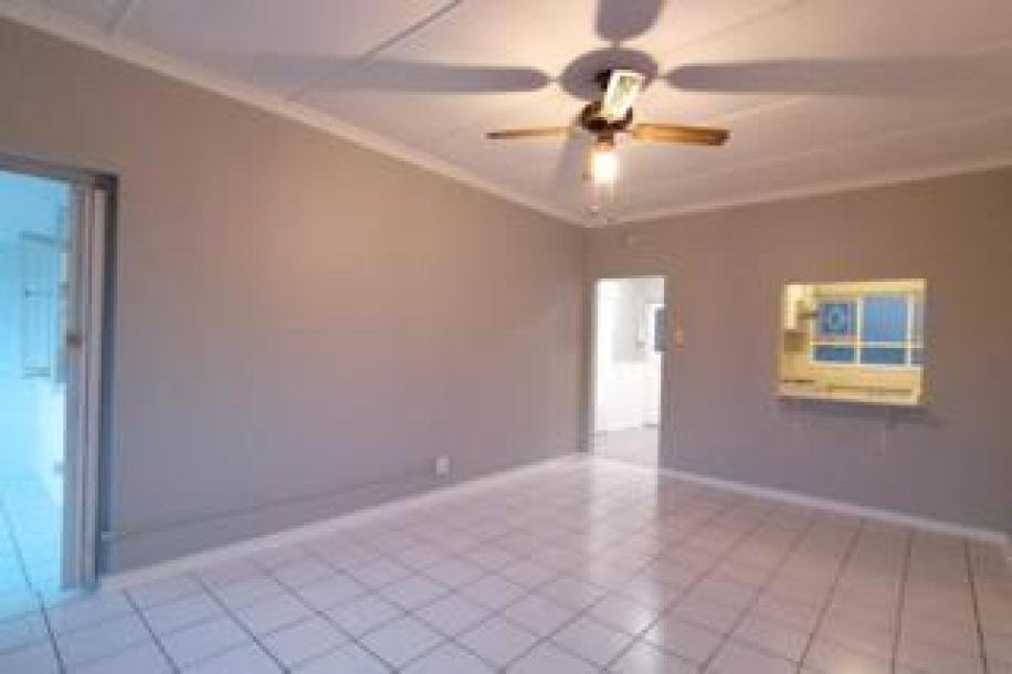 1.5 Bedroom Apartment / Flat to Rent in Glenwood-6