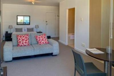 1 Bedroom Apartment / Flat to Rent in Gardens