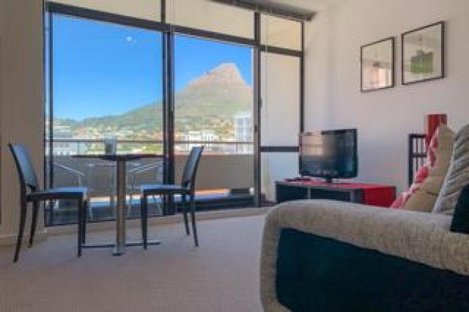 1 Bedroom Apartment / Flat to Rent in Gardens-2