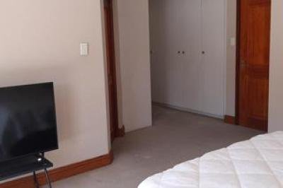 3 Bedroom House to Rent in Bassonia Estate