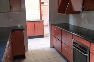 3 Bedroom House to Rent in Bassonia Estate