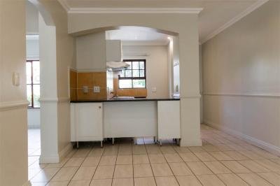 2 Bedroom Apartment in Saxonwold