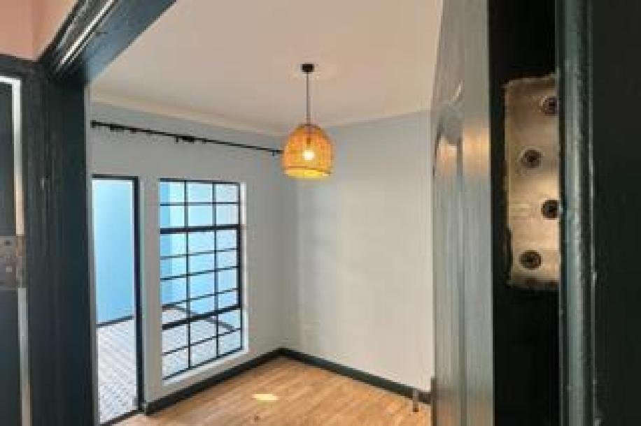 2 Bedroom Apartment / Flat to Rent in Bo Kaap-9