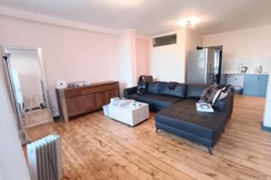2 Bedroom Apartment / Flat to Rent in Bo Kaap-4