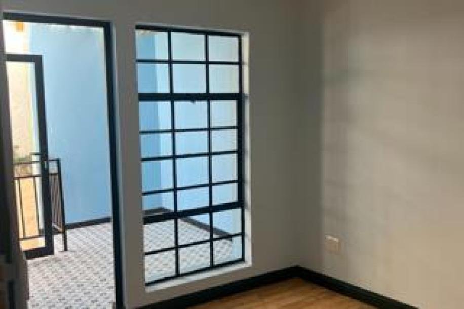2 Bedroom Apartment / Flat to Rent in Bo Kaap-8