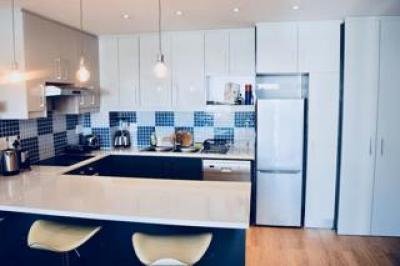 2 Bedroom Apartment / Flat to Rent in Gardens-10