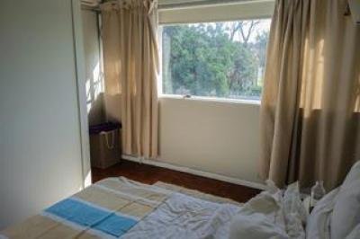 1 Bedroom Apartment / Flat to Rent in Tamboerskloof-13