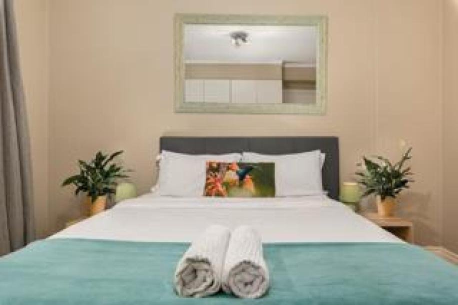 1 Bedroom Apartment / Flat to Rent in De Waterkant-13