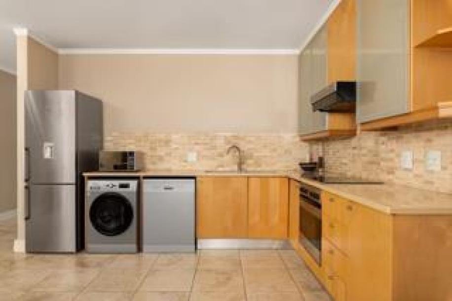 1 Bedroom Apartment / Flat to Rent in De Waterkant-6