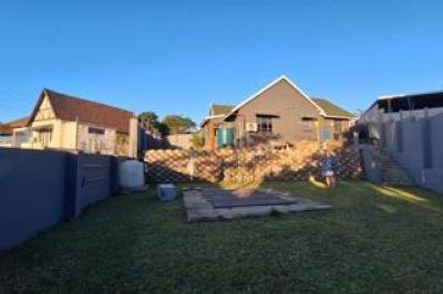 3 Bedroom House to Rent in Bluff